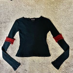 Heavy Red Very Rare Top M